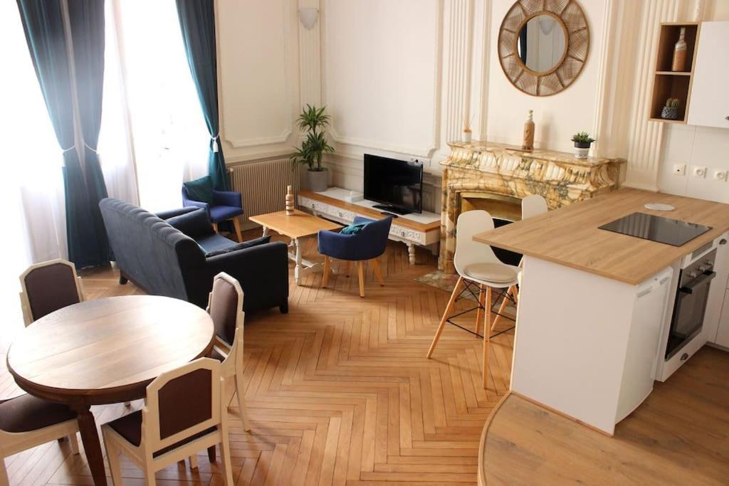 Sublime Appartement, Chic Et Confortable. Bourg-en-Bresse Eksteriør bilde
